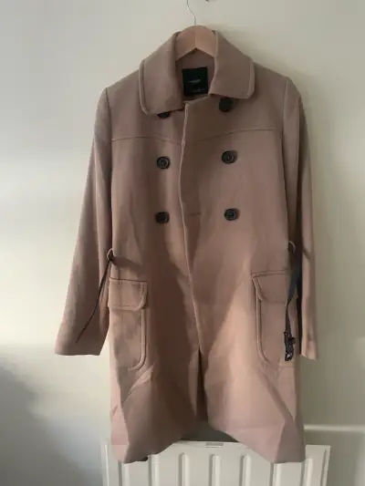 Abrigo beige con cinturón Mango - miniatura 4