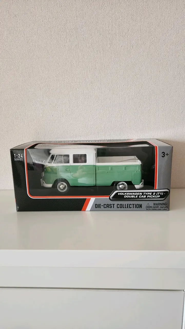 Volkswagen doble pickup escala 1:24 - 5
