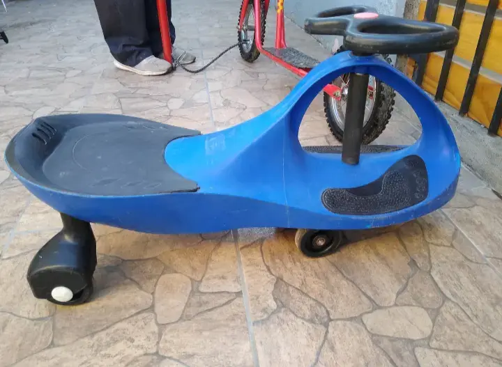 Plasmart- Plasmacar/ Auto correpasillos infantil - 1