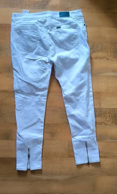 Jeans blancos con cierres - miniatura 1