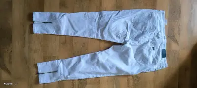 Jeans blancos con cierres - miniatura 2
