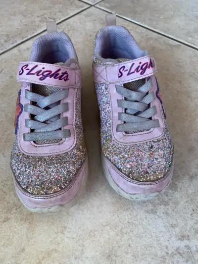 Zapatillas brillantes infantiles - miniatura 1