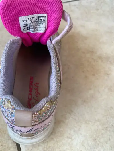 Zapatillas brillantes infantiles - miniatura 4