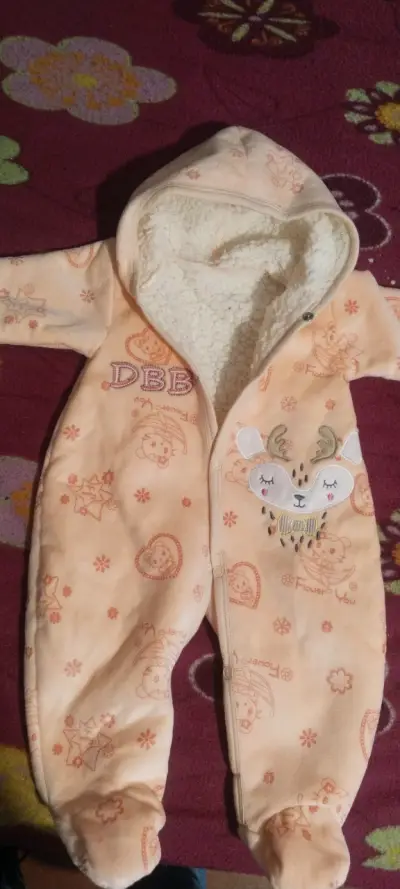 Ropa de bebe en buen estado - miniatura 4