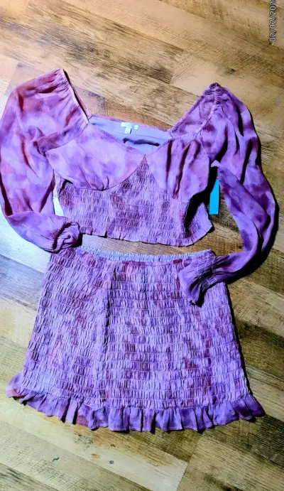 Traje peto y falda rosa - miniatura 5