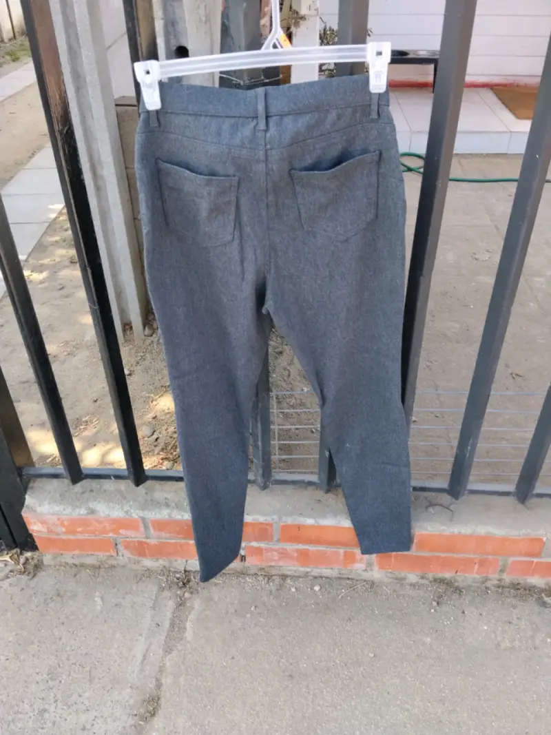 Pantalones grises casuales - 2
