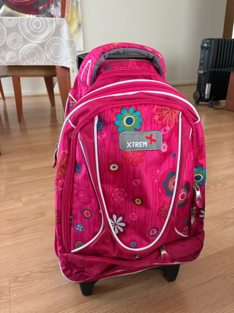 Mochila con ruedas Xtrem rosa nueva - 4