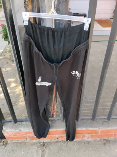 Pantalones deportivos negros mujer - miniatura 1