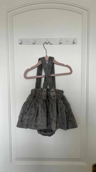 Falda gris ranita cotele pana niña 2 años - miniatura 2