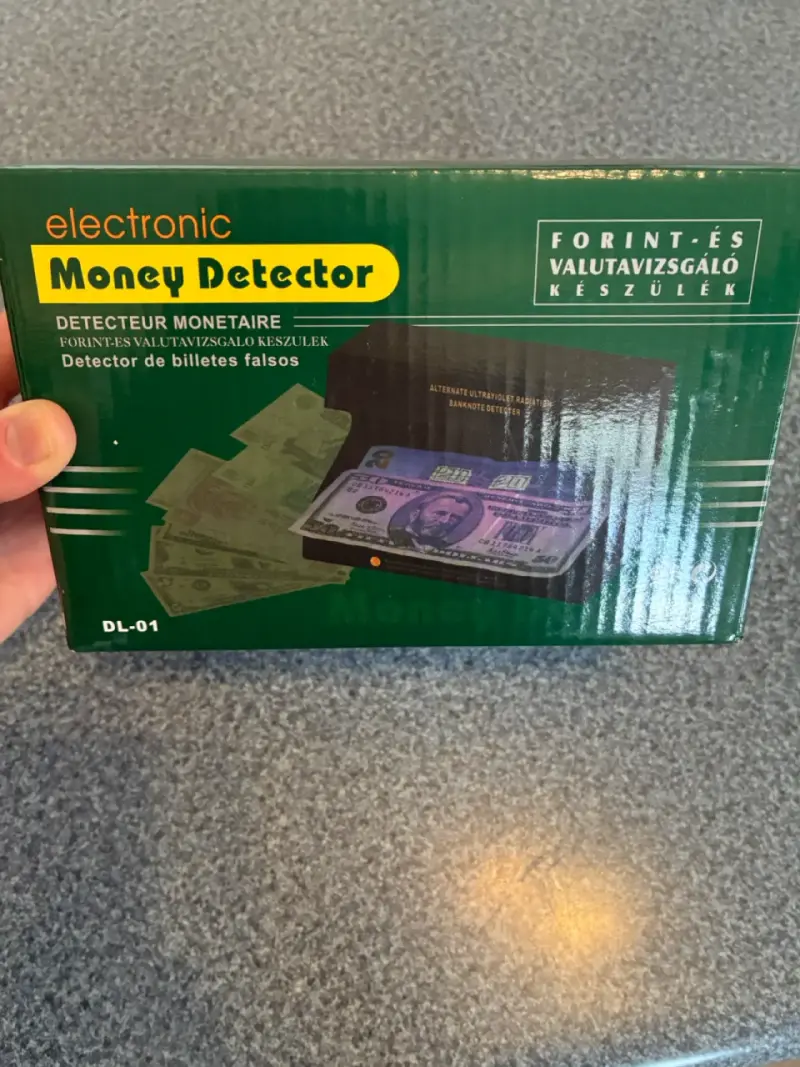 Detector de billetes falsos - 2