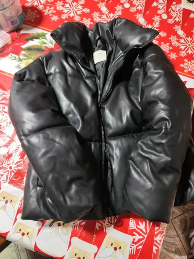 Chaqueta acolchada negra - miniatura 1
