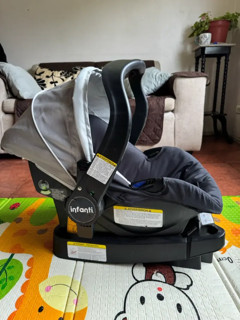 Silla de auto Infanti gris - 1
