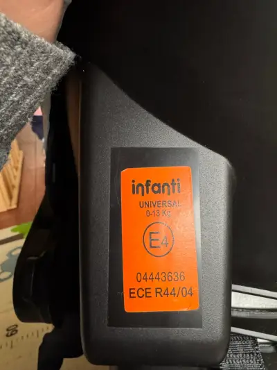 Silla de auto Infanti gris - miniatura 2