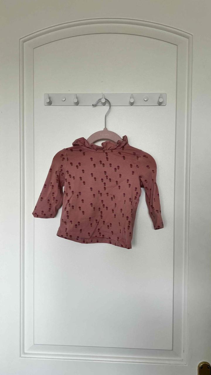 Polera rosa con flores niña 3 a 6 meses - 1