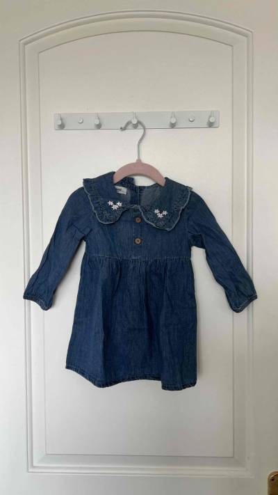Vestido denim para niña talla 18 meses - miniatura 1