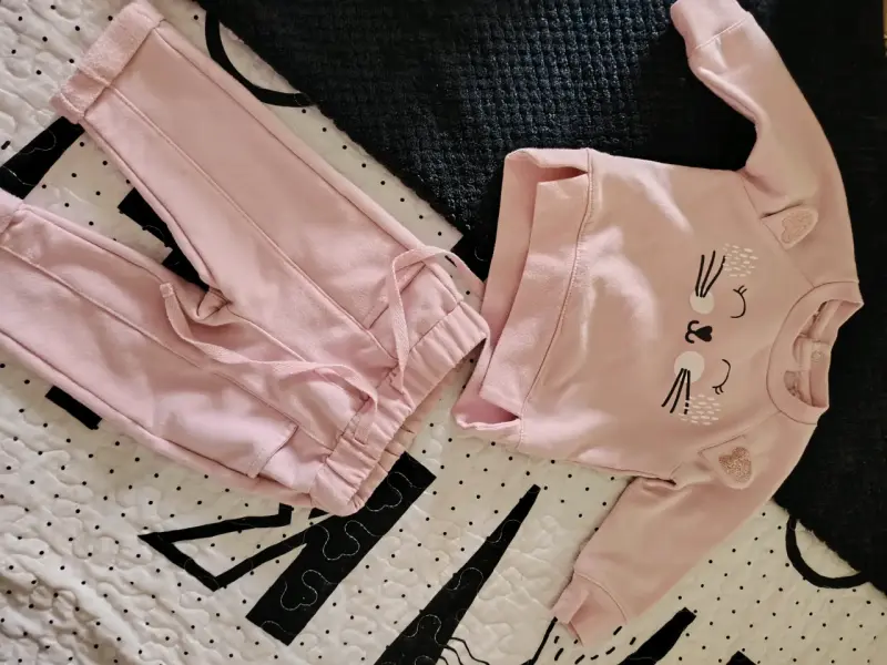 Conjunto rosado ropa de bebé
