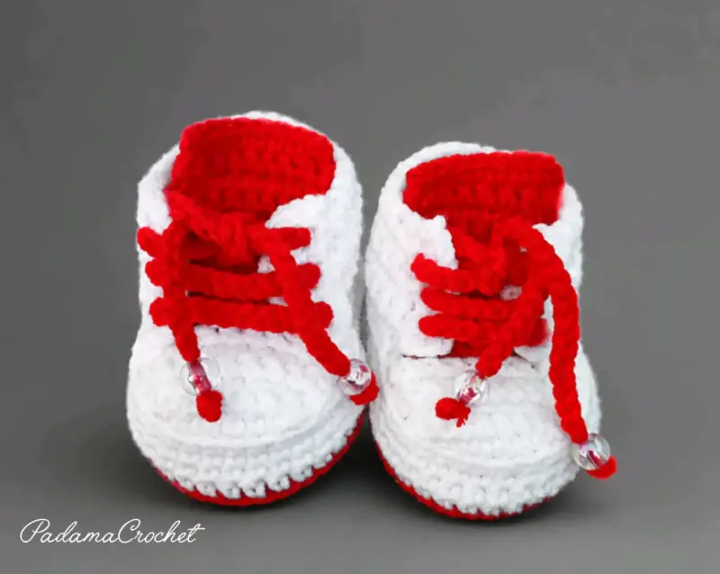 Zapatos de bebé tejidos a crochet - 2