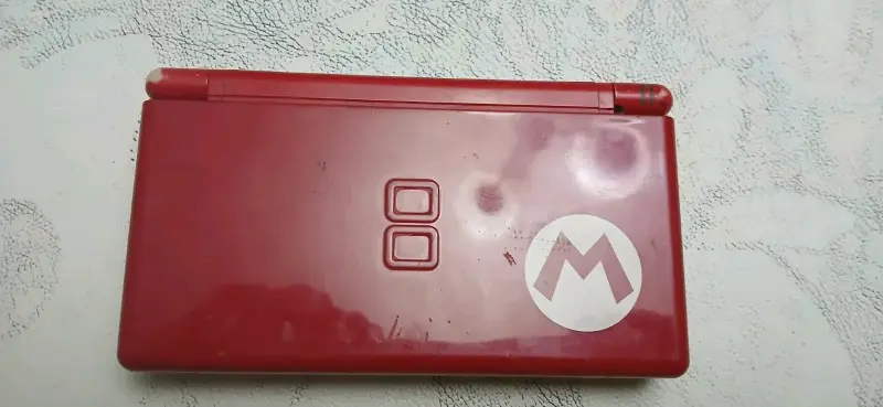 Nintendo DS - 4