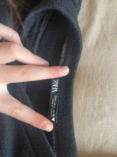 Polerón negro con lazos Zara - miniatura 2