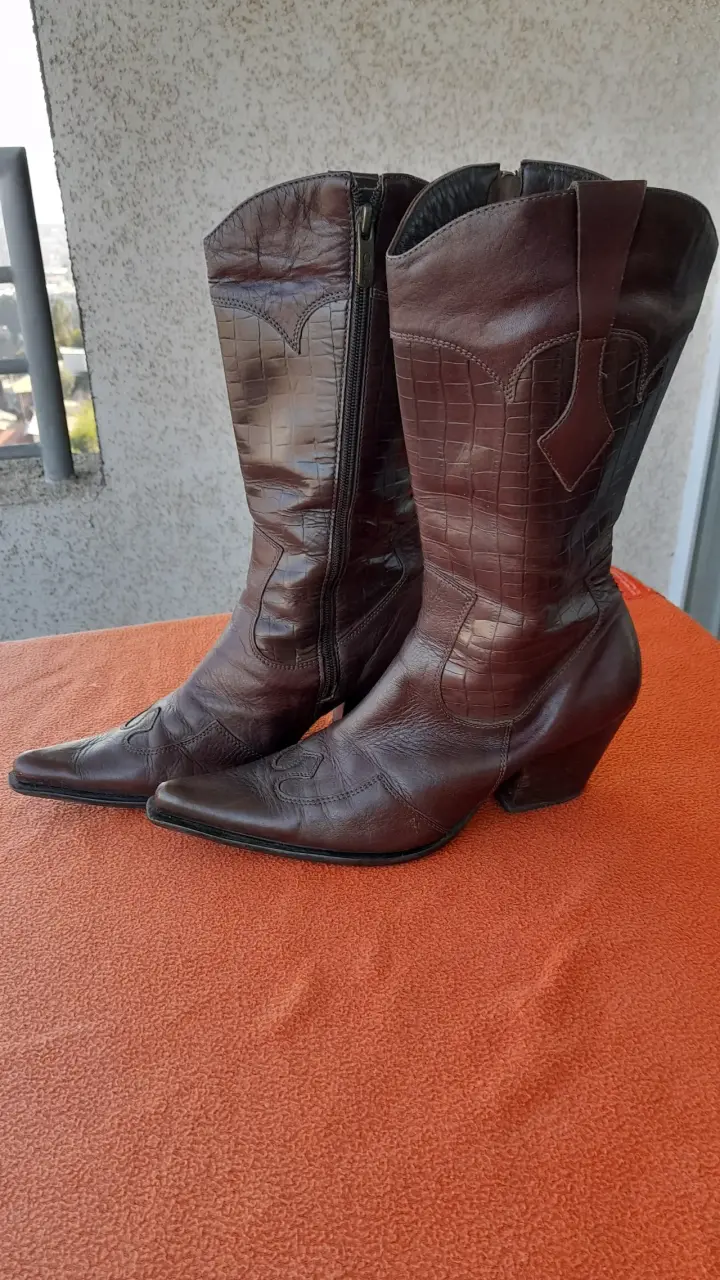 Botas vaqueras de cuero marrón - 2