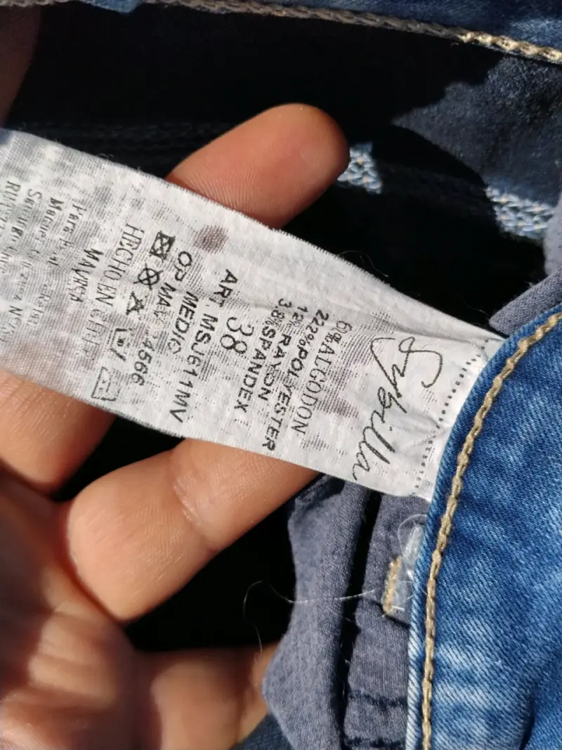 Jeans rasgados azul claro - 3