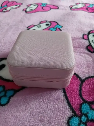Joyero rosado cuadrado - miniatura 3