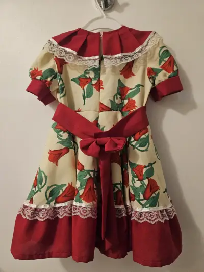 Vestido de cueca talla 2 - miniatura 2