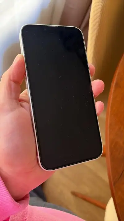 iPhone 14 - 128 Gb - miniatura 3