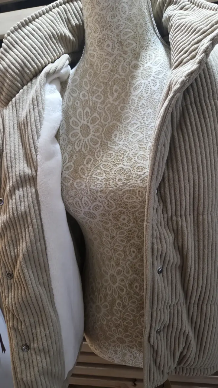 Chaqueta de pana beige - 2