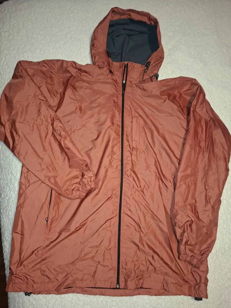 Chaqueta impermeable naranja - 1