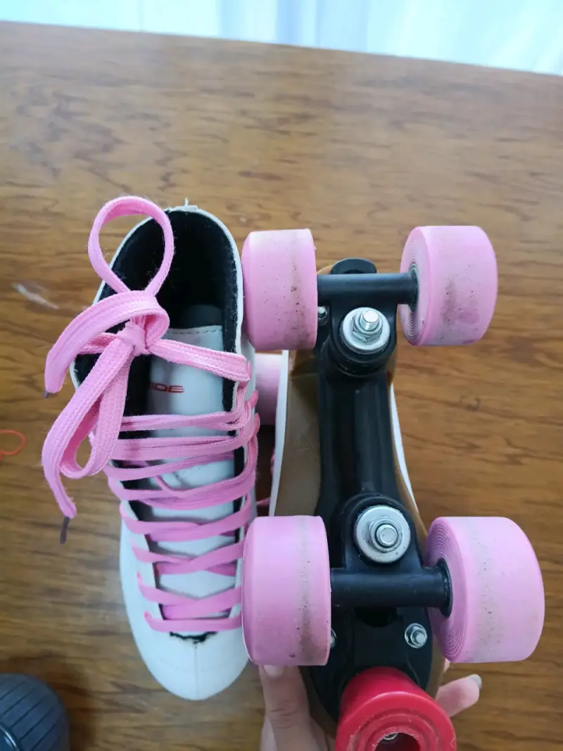 Patines de cuatro ruedas rosa talla 36 - 3