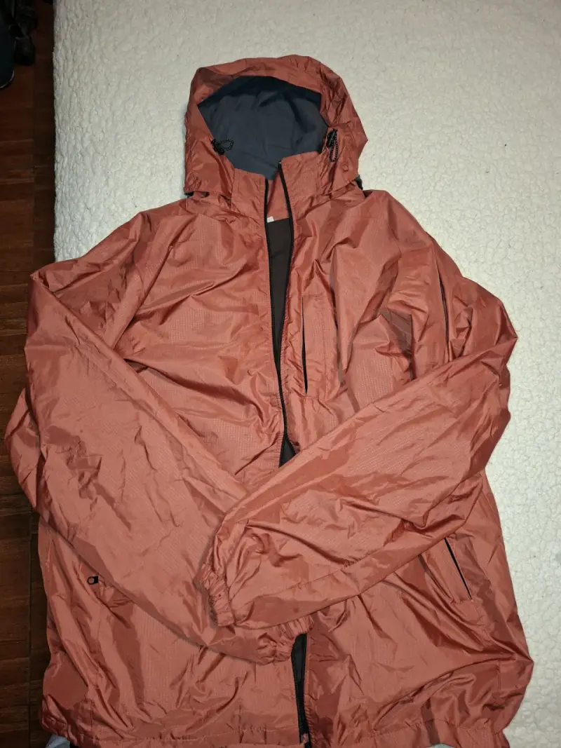 Chaqueta impermeable naranja - 3