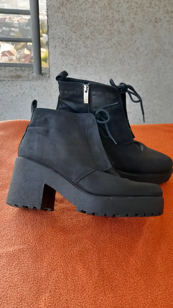 Botines negros de cuero - 3