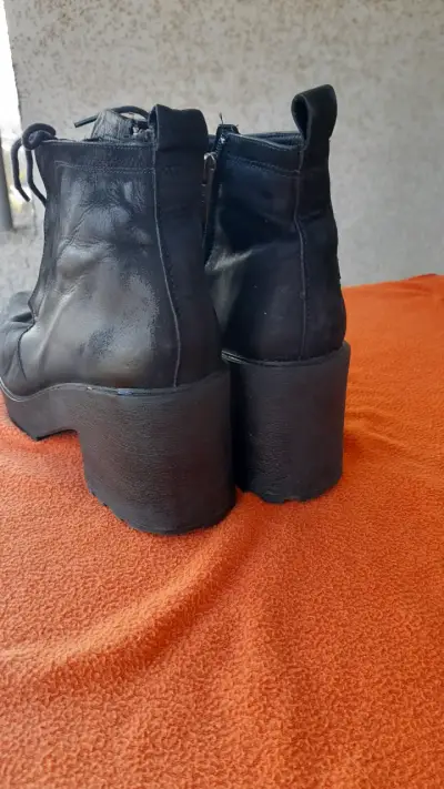 Botines negros de cuero - miniatura 5