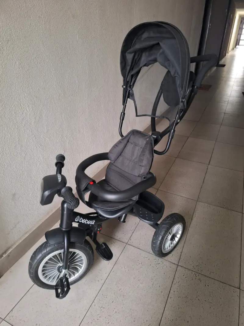Triciclo para bebé con toldo - 1