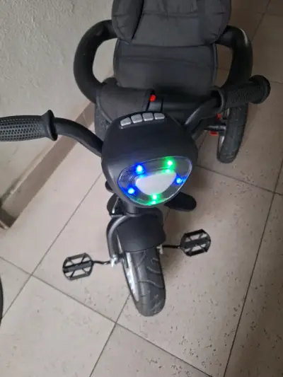 Triciclo para bebé con toldo - miniatura 3