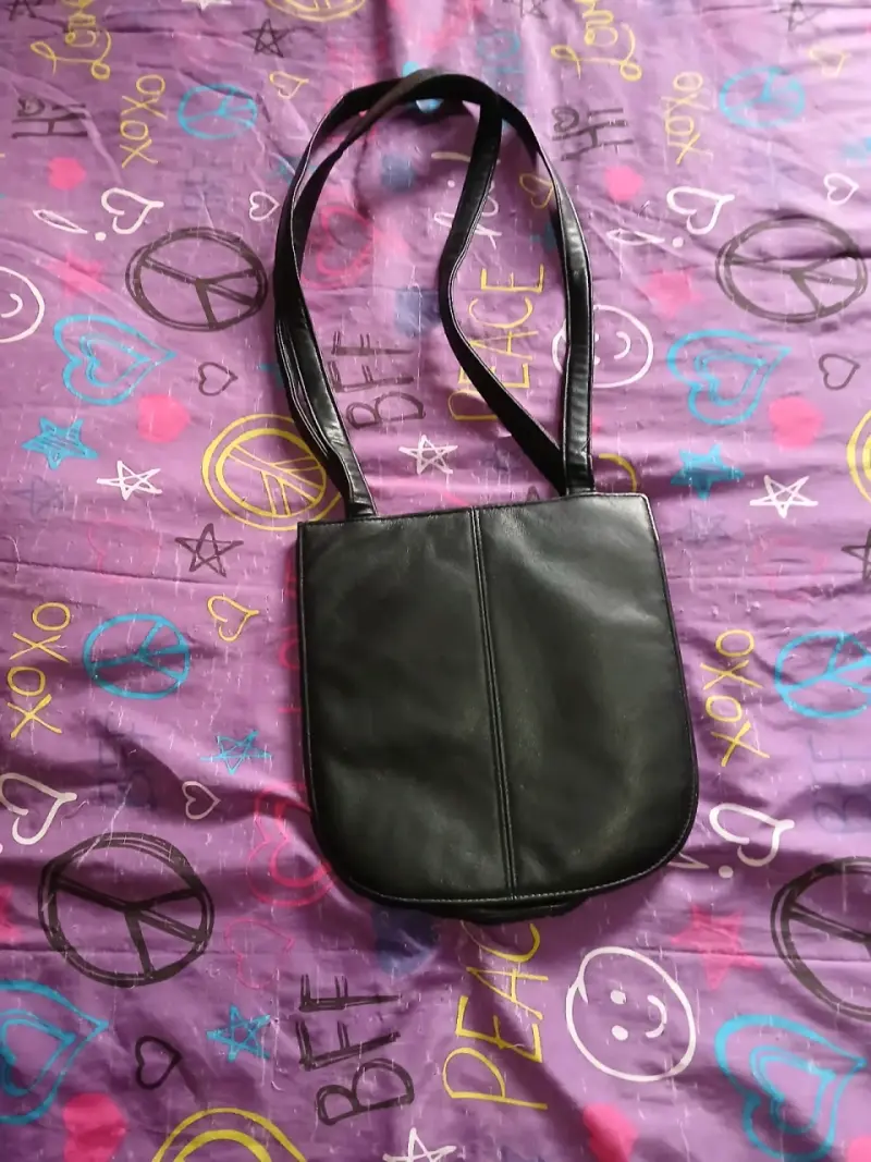 Cartera negra de cuero - 3