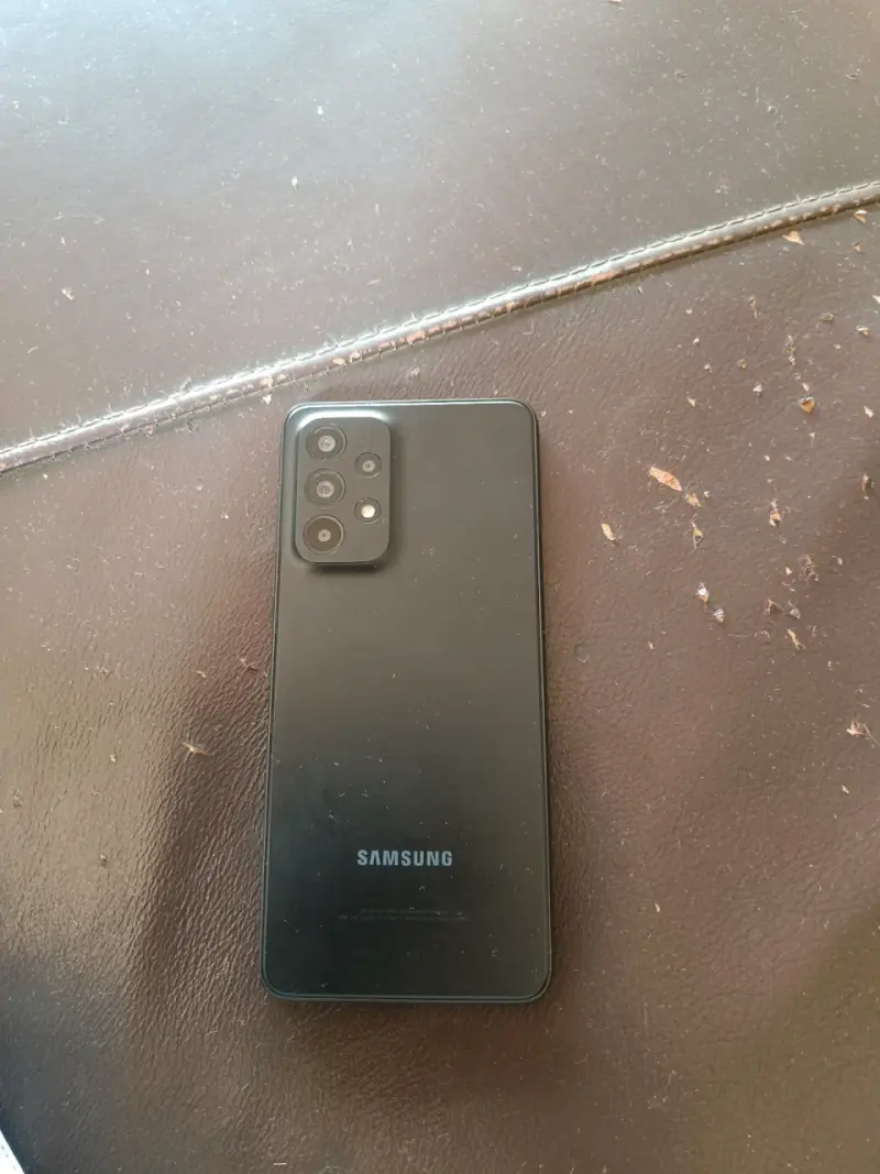Smartphone Samsung negro a33 - 1