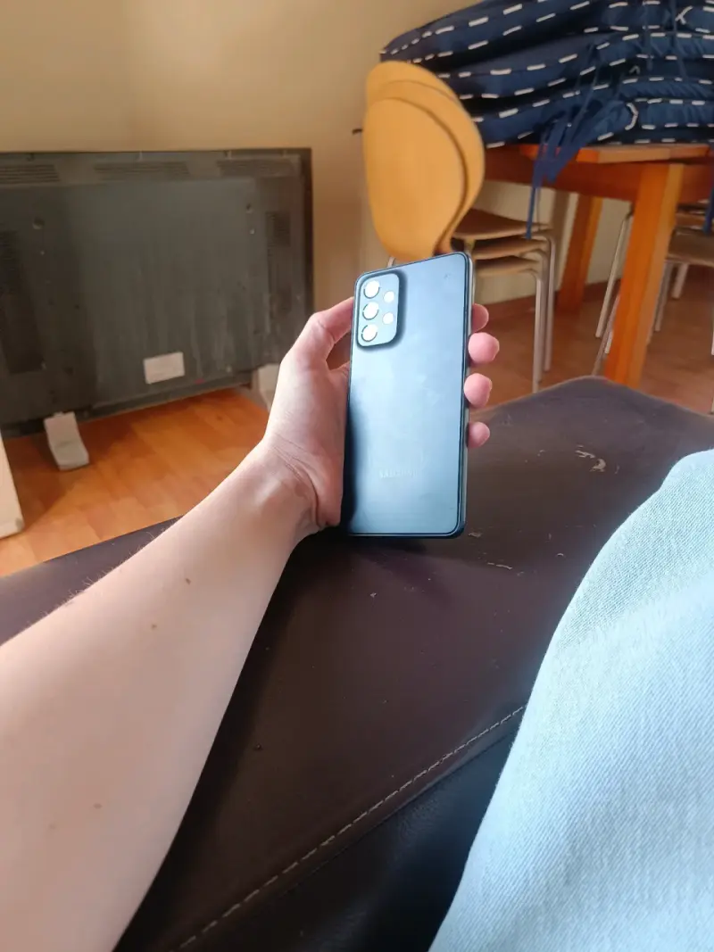 Smartphone Samsung negro a33 - 6