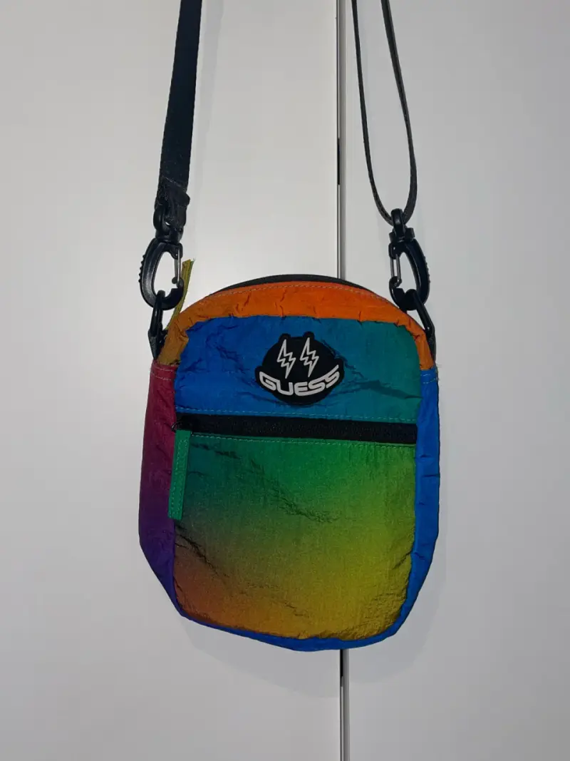 Bolso Guess edición JBalbin - 2