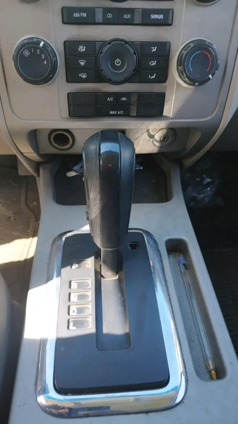 Ford Escape 2010 automática - 5