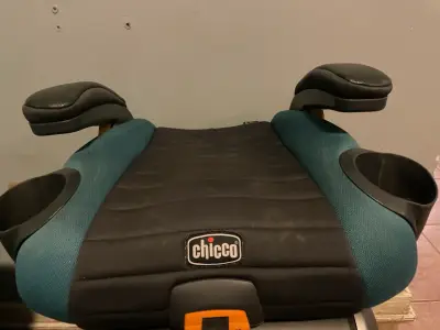 Alzador con isofix Chicco - miniatura 1