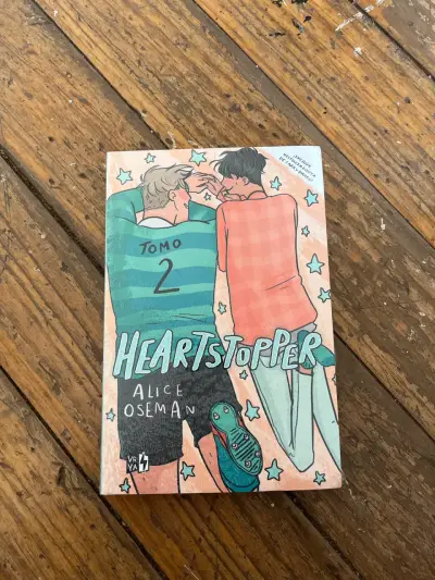 Comic Heartstopper Tomo 2 - miniatura 1