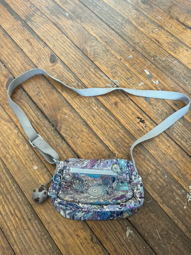 Banano Kipling colorido estampado