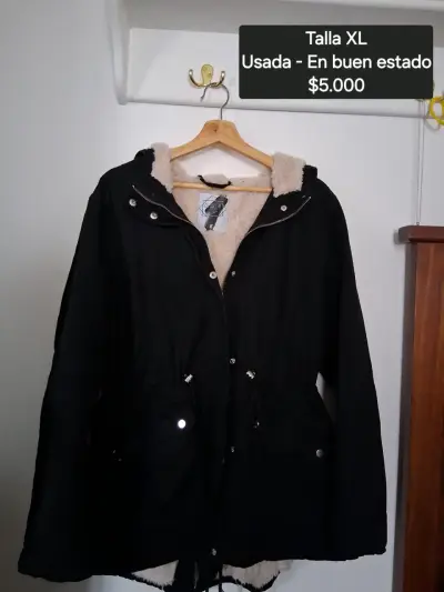 Parka negra con forro XL - miniatura 1