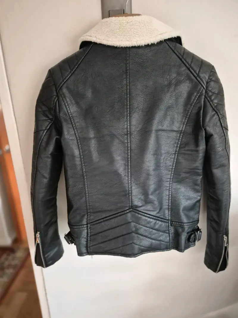Chaqueta de cuero negra con forro - 5