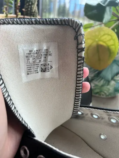 Zapatillas negras sin cordones - miniatura 4
