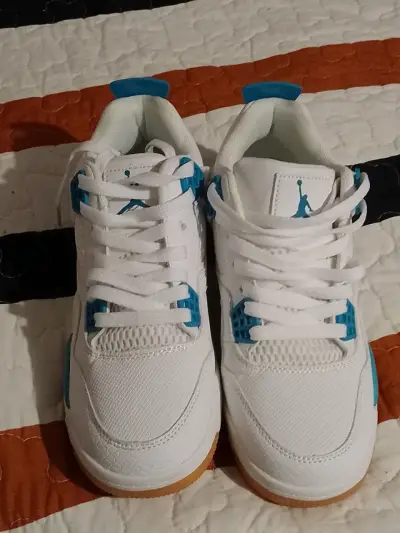 Zapatillas Jordan 4 - miniatura 2