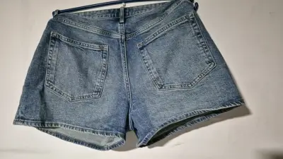 Shorts de mezclilla azul - miniatura 6