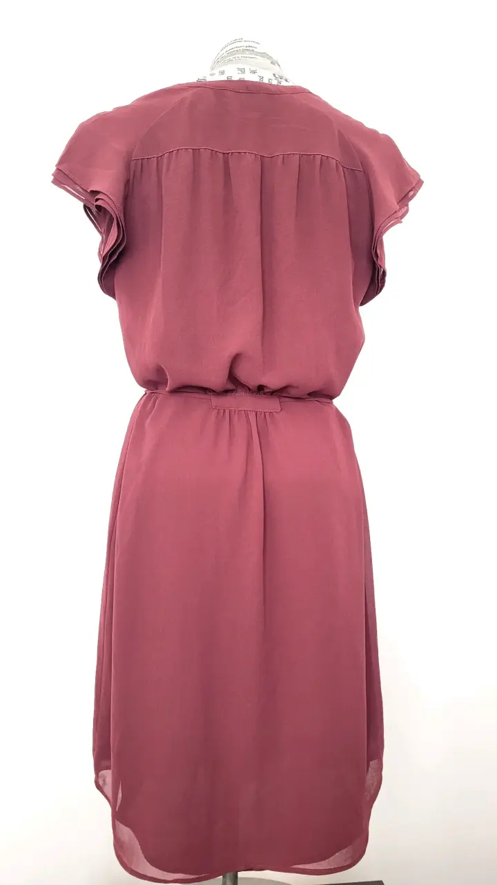 Vestido corto burdeo con botones - 2